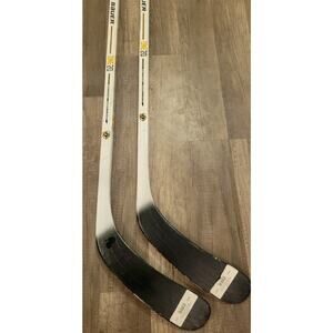 2 Vintage Bauer Nike One 20 Hockey Stick Right Handed Junior Flex 52 P92 Lindros